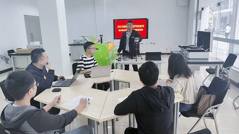 行业背景：企业培训的必要性