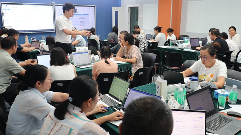 会计培训行业：行业标准解析与注意事项